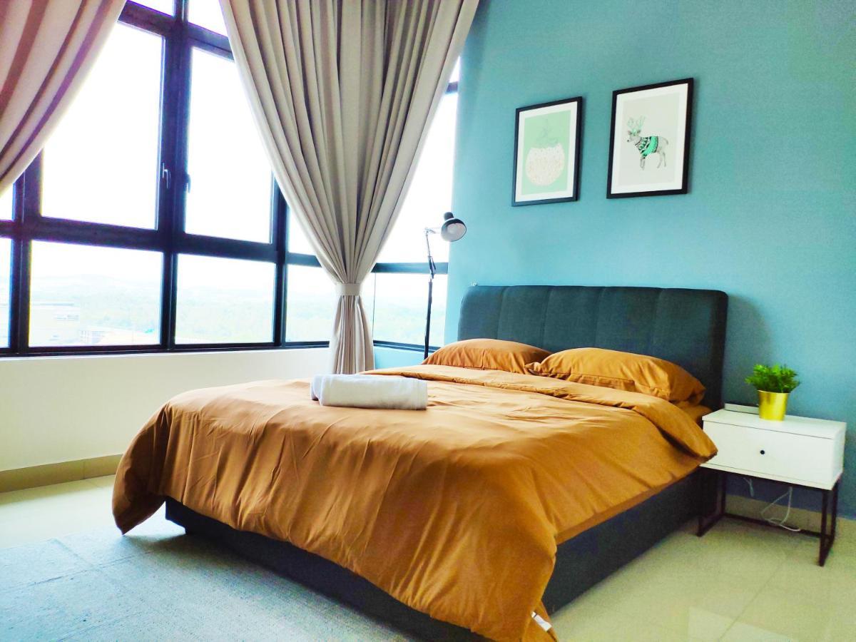 Netflix# Conezion Ioi Resort City By Salaam Suites Putrajaya Exterior foto