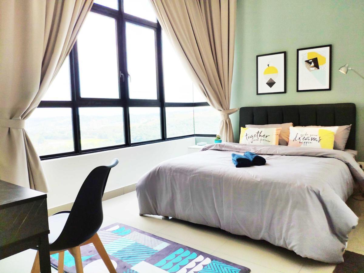 Netflix# Conezion Ioi Resort City By Salaam Suites Putrajaya Exterior foto