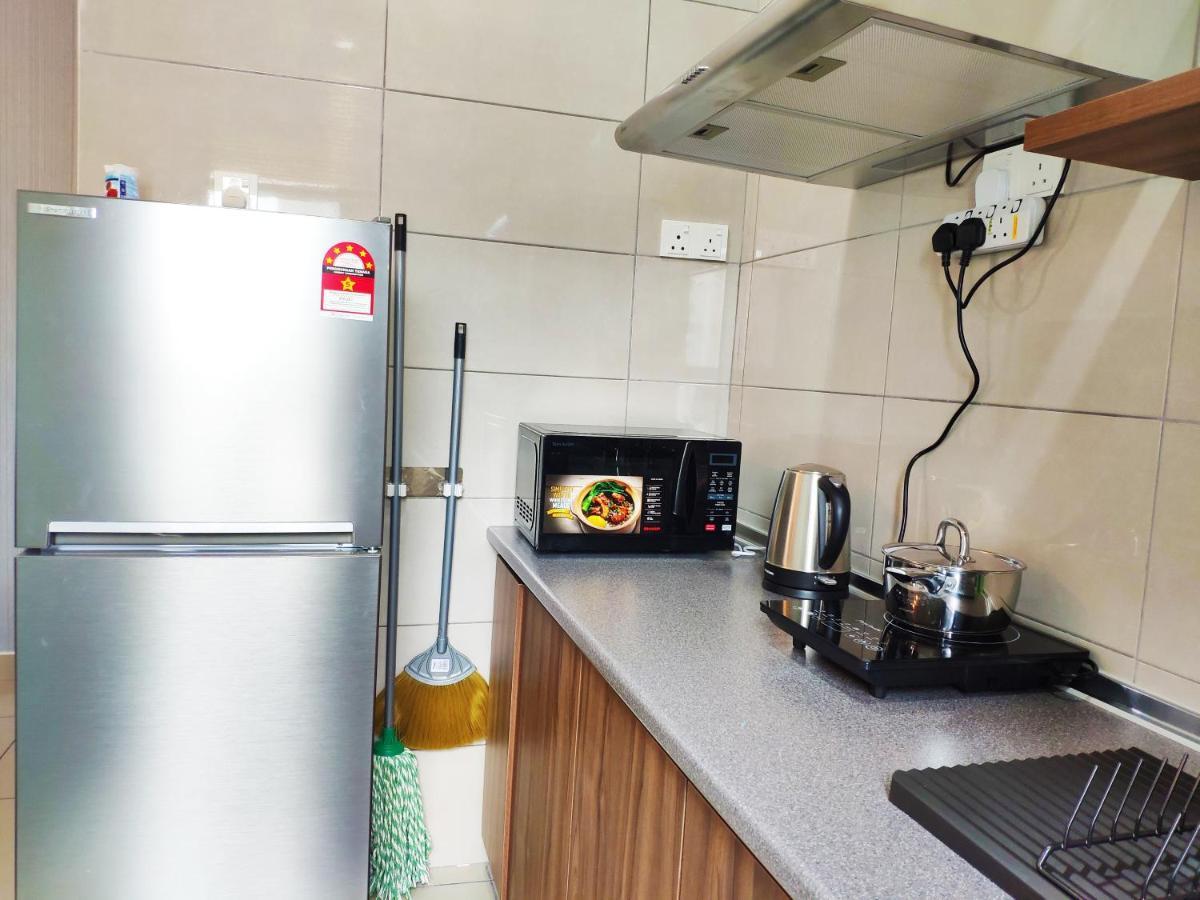 Netflix# Conezion Ioi Resort City By Salaam Suites Putrajaya Exterior foto